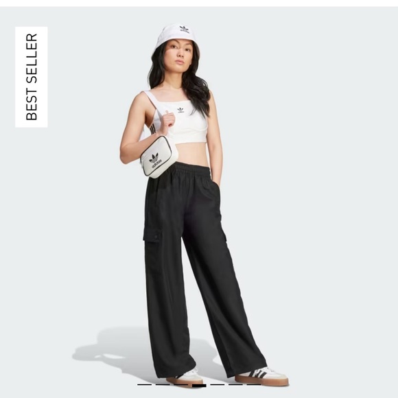 Adidas Essentials Woven Cargo Pant - Picture 1 of 4